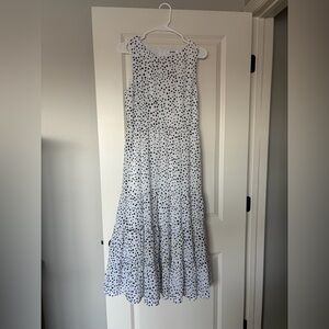 BB DAKOTA SOMETHING ABOUT DOTS MIDI DRESS SIZE SMALL. Black and white polkadots